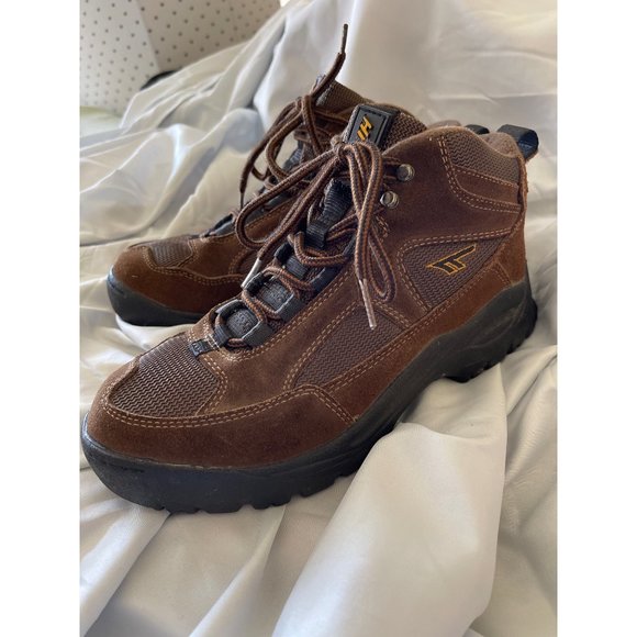 Hi-Tec Brown/Black Hiking Boots main image 9